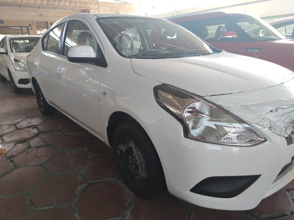 Nissan Sunny